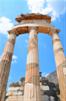 Delfi - Colonne del tempio di Atena